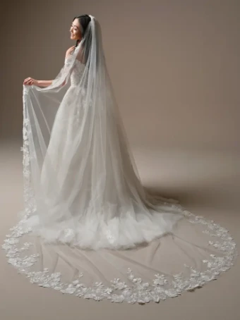 Maggie Sottero 146918 #5 Ivory thumbnail