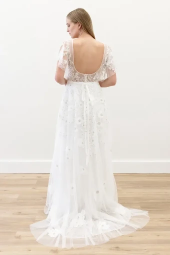 Watters 140710 #5 Ivory thumbnail