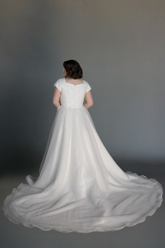 Casablanca Bridal 146797 #6 Ivory thumbnail