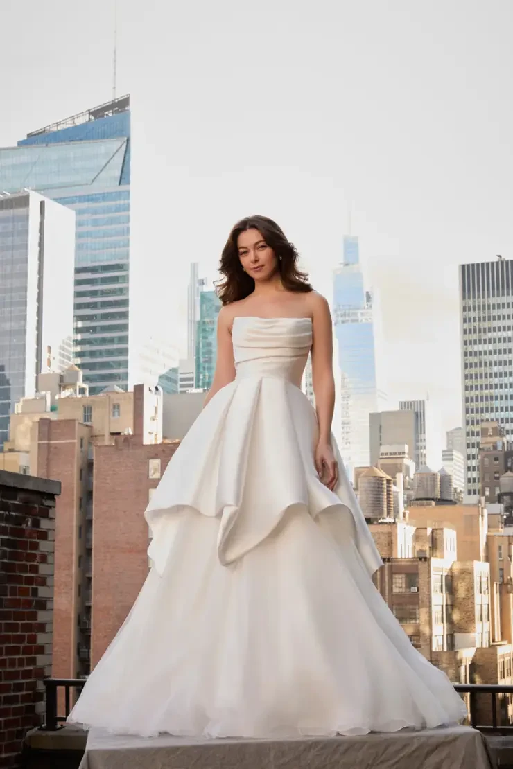 Allure 147126 Default Image