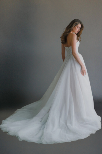 Dream Collection 147167 #16 Ivory/Nude thumbnail
