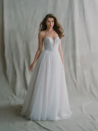 Dream Collection 147167 #4 Ivory/Nude thumbnail