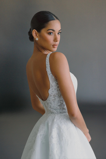 Dream Collection 147160 #4 Ivory/Nude thumbnail