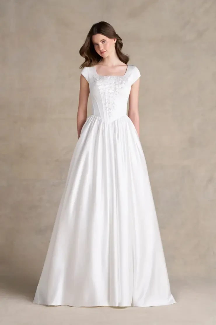 Allure 147202 Default Image