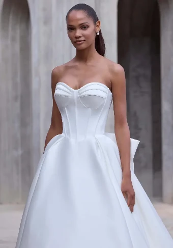 Dream Collection 145338 #1 Ivory thumbnail