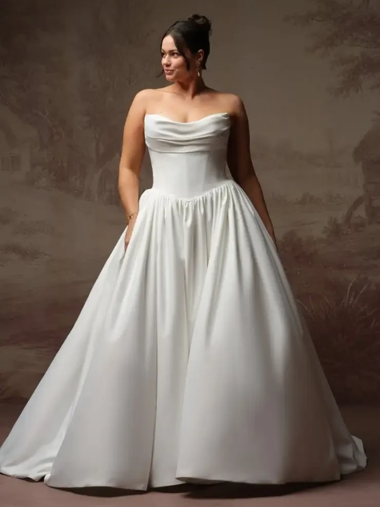 simple plus size wedding dresses Chiffon A-line Long Sleeves Lace Appliques Dresses, MW796 The asymmetrical design offers a unique Plus Size Simple Modest Wedding