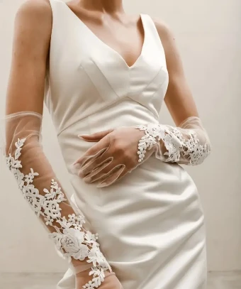 Heirloom Bridal 146590 #0 default Ivory thumbnail