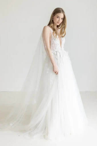 Watters 139702-Cape #2 default Ivory thumbnail