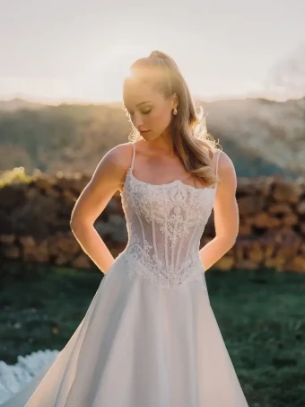 Allure 147115 #4 Ivory/Nude thumbnail