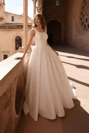 Monica Loretti 147702 #0 default Ivory thumbnail