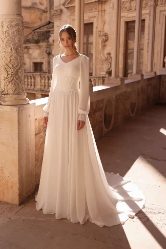 Monica Loretti 147715 #0 default Ivory thumbnail