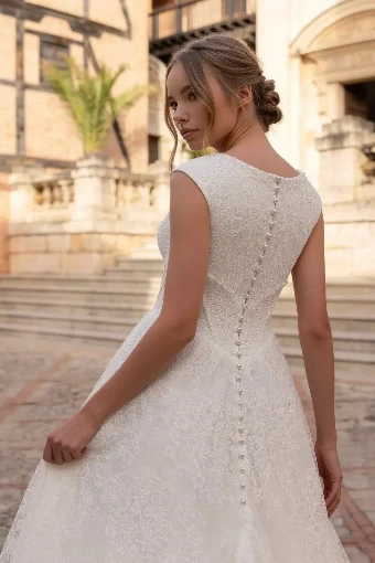 Monica Loretti 147712 #3 default Ivory thumbnail