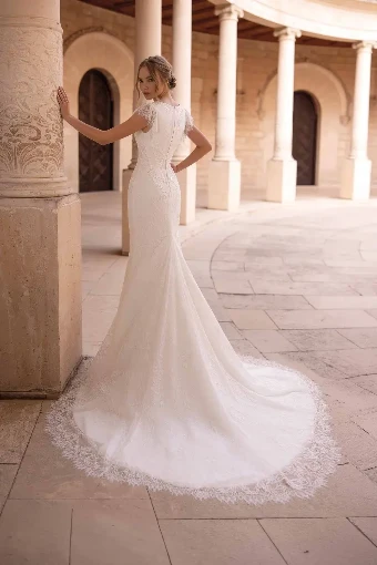 Monica Loretti 147717 #1 Ivory thumbnail
