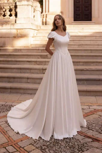 Monica Loretti 147704 #10 Ivory thumbnail