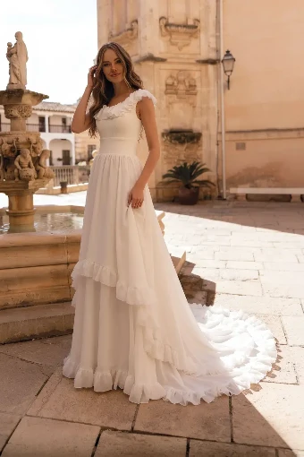 Monica Loretti 147707 #0 default Ivory thumbnail