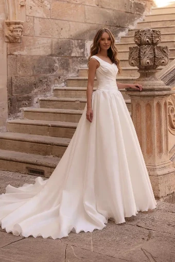 Monica Loretti 147709 #0 default Ivory thumbnail
