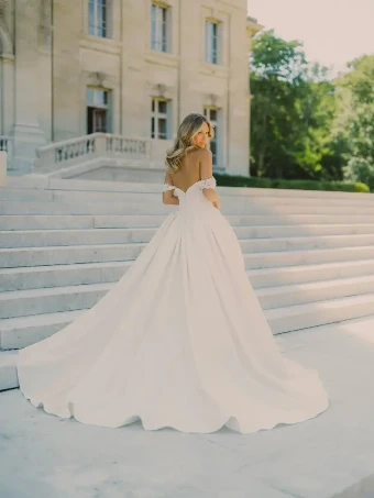 Allure 148001 #1 Ivory thumbnail